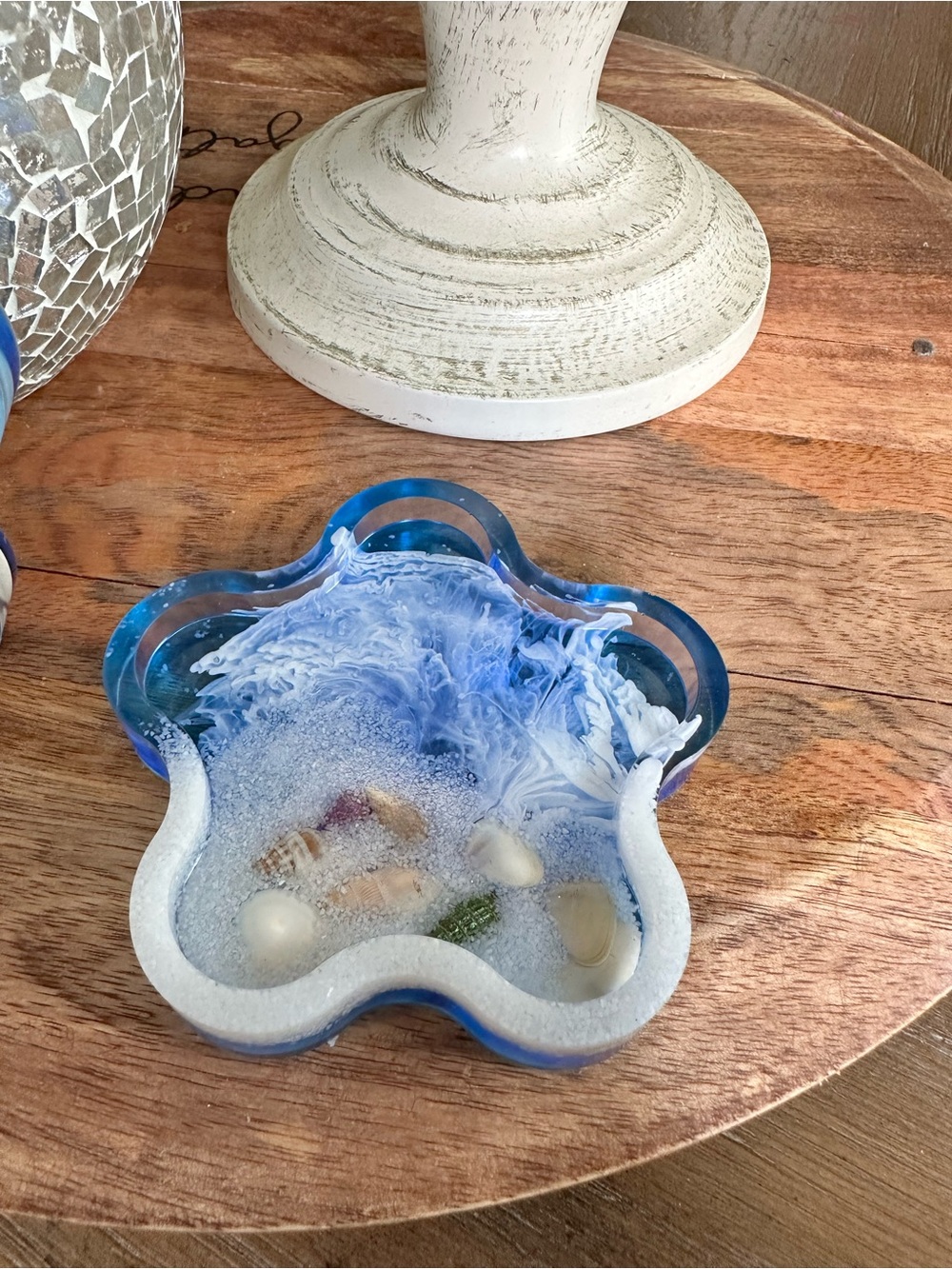 Blue beach themed Resin Trinket Dishes (Set of 2) - Picture 3 of 6